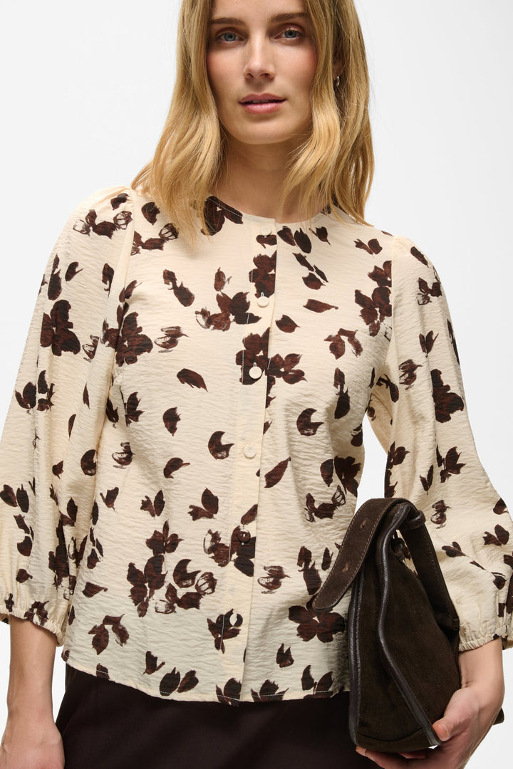 Channie Shirt Oatmeal Feather Flower Print | Skjorter og bluser | Smuk
