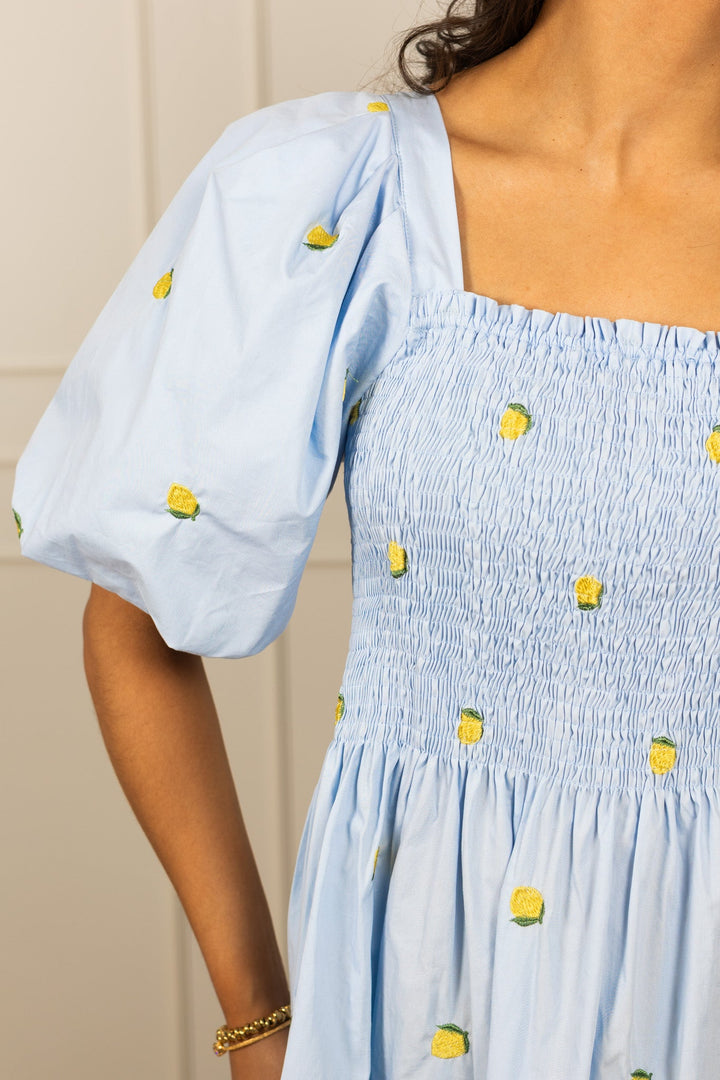 Cheri Fruit Dress Light Blue/Yellow | Kjoler | Smuk