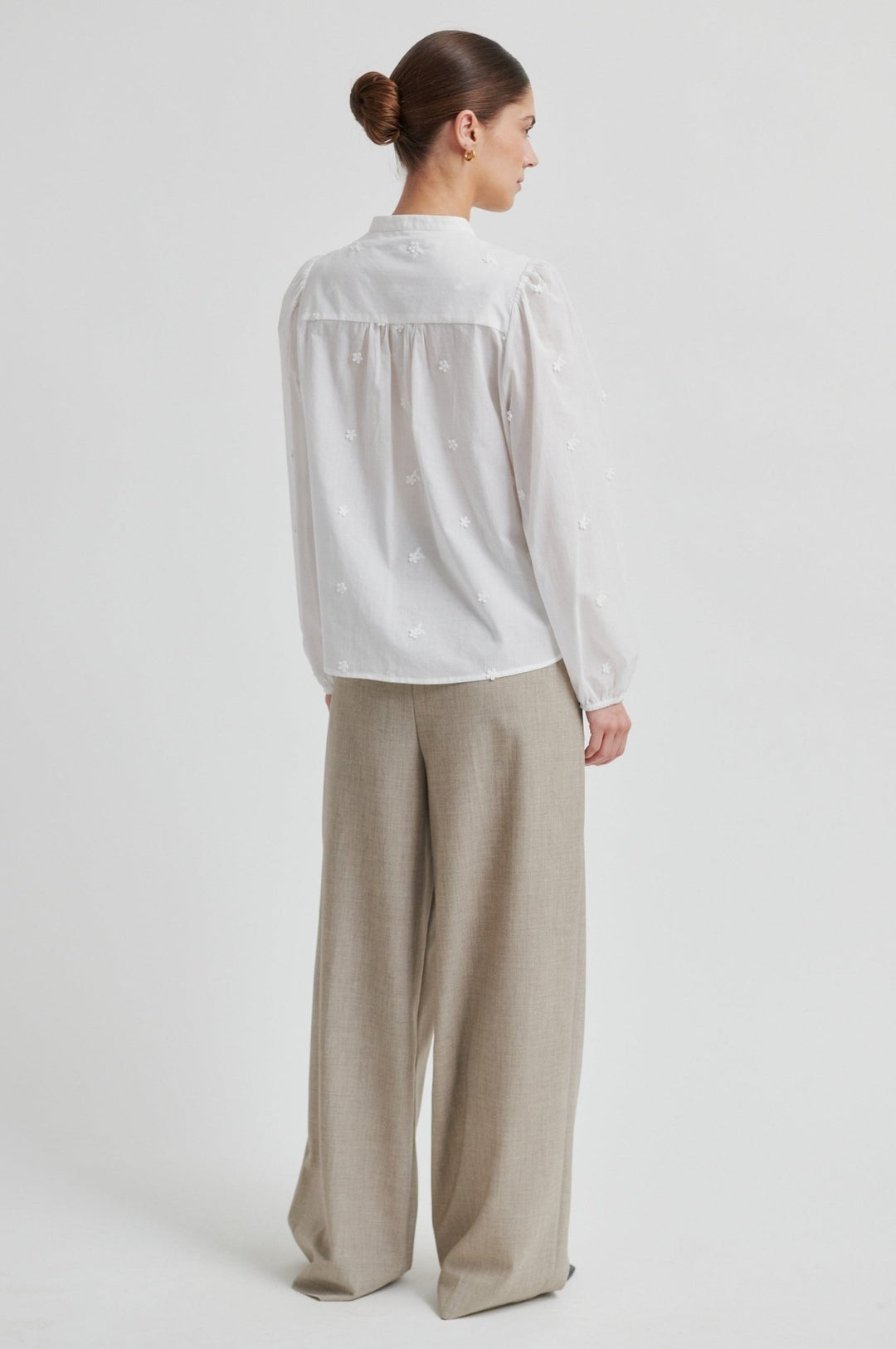 Civenna Shirt White | Skjorter og bluser | Smuk