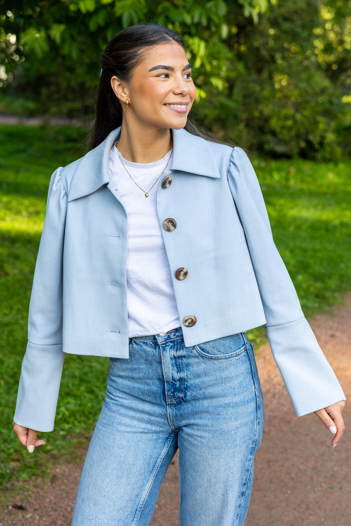 Classique Jacket Light Blue | Yttertøy | Smuk