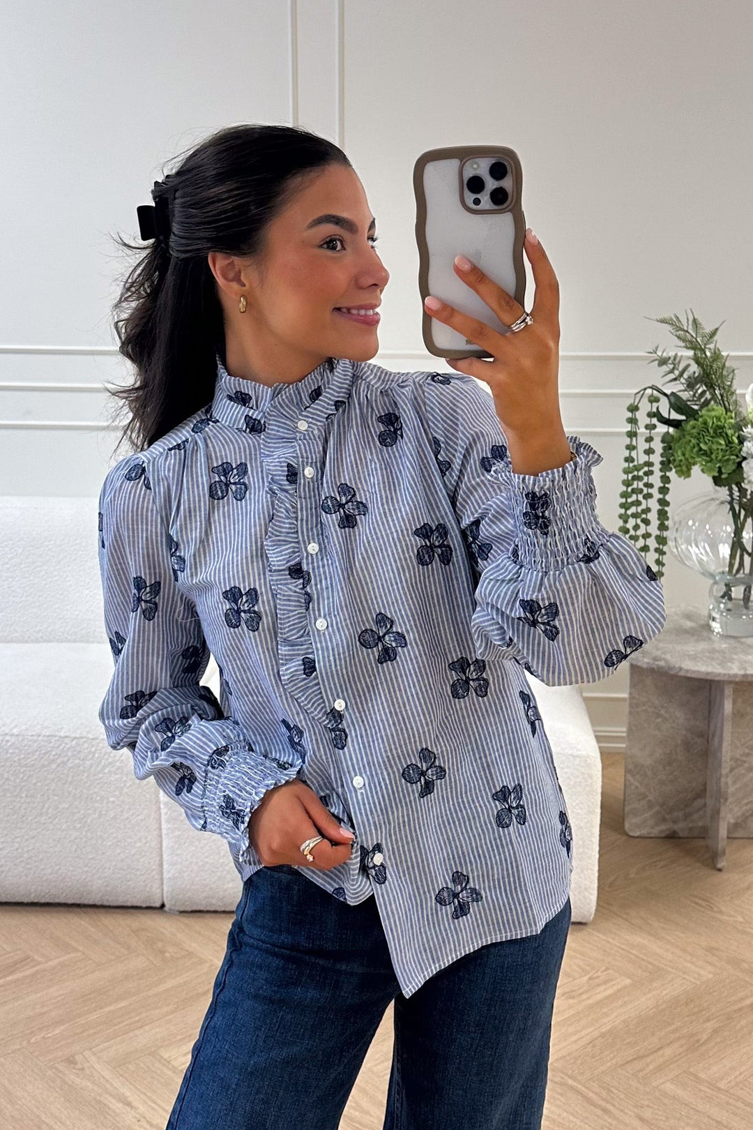 Clova Shirt Blue/White | Skjorter og bluser | Smuk