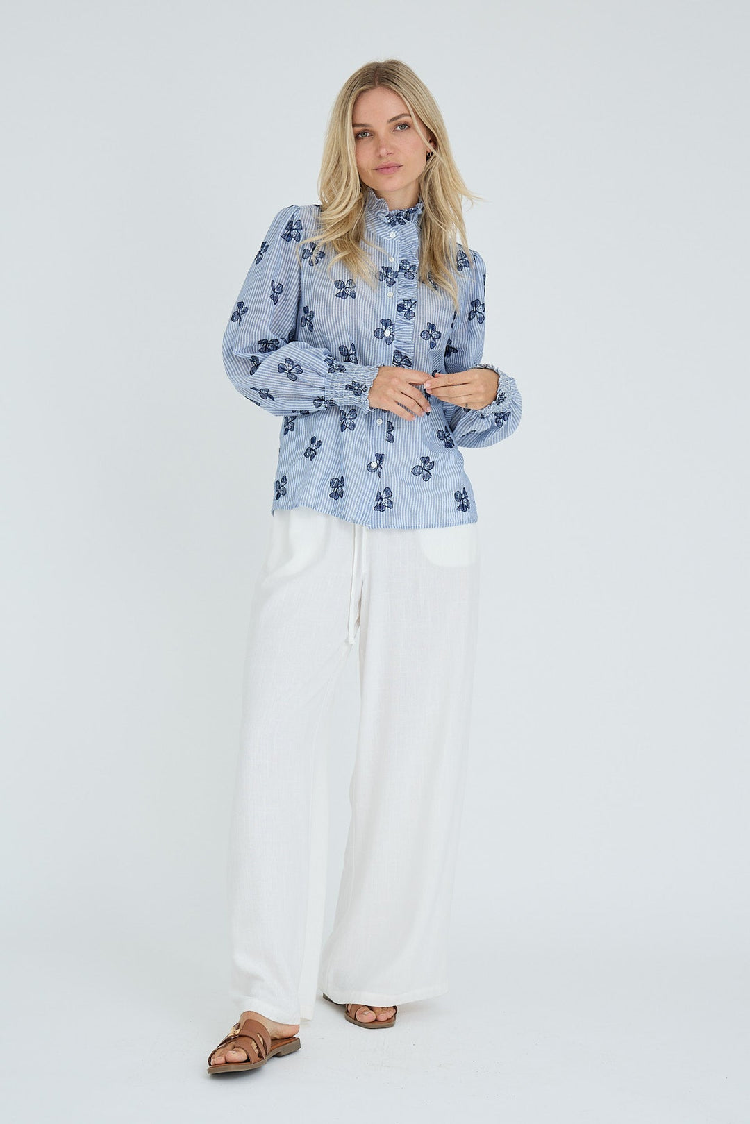 Clova Shirt Blue/White | Skjorter og bluser | Smuk