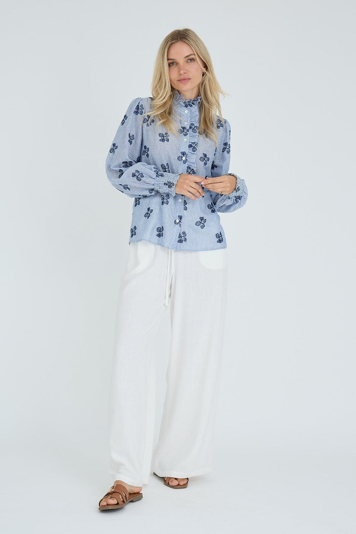 Clova Shirt Blue/White | Skjorter og bluser | Smuk