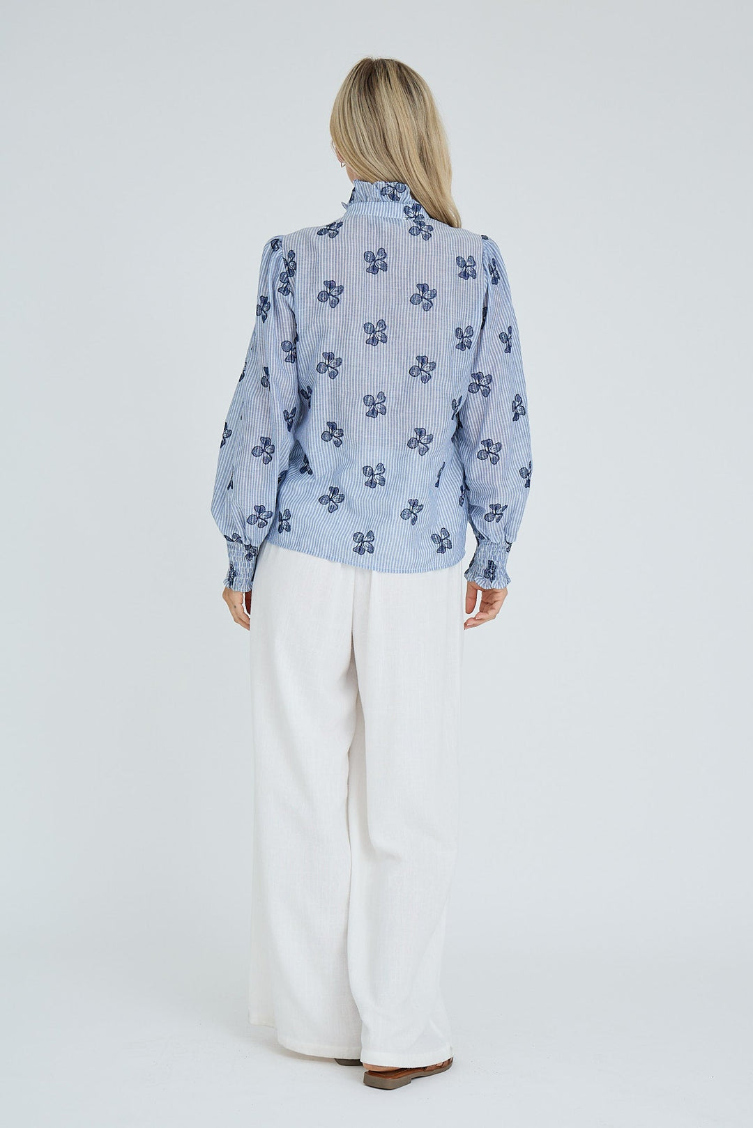 Clova Shirt Blue/White | Skjorter og bluser | Smuk