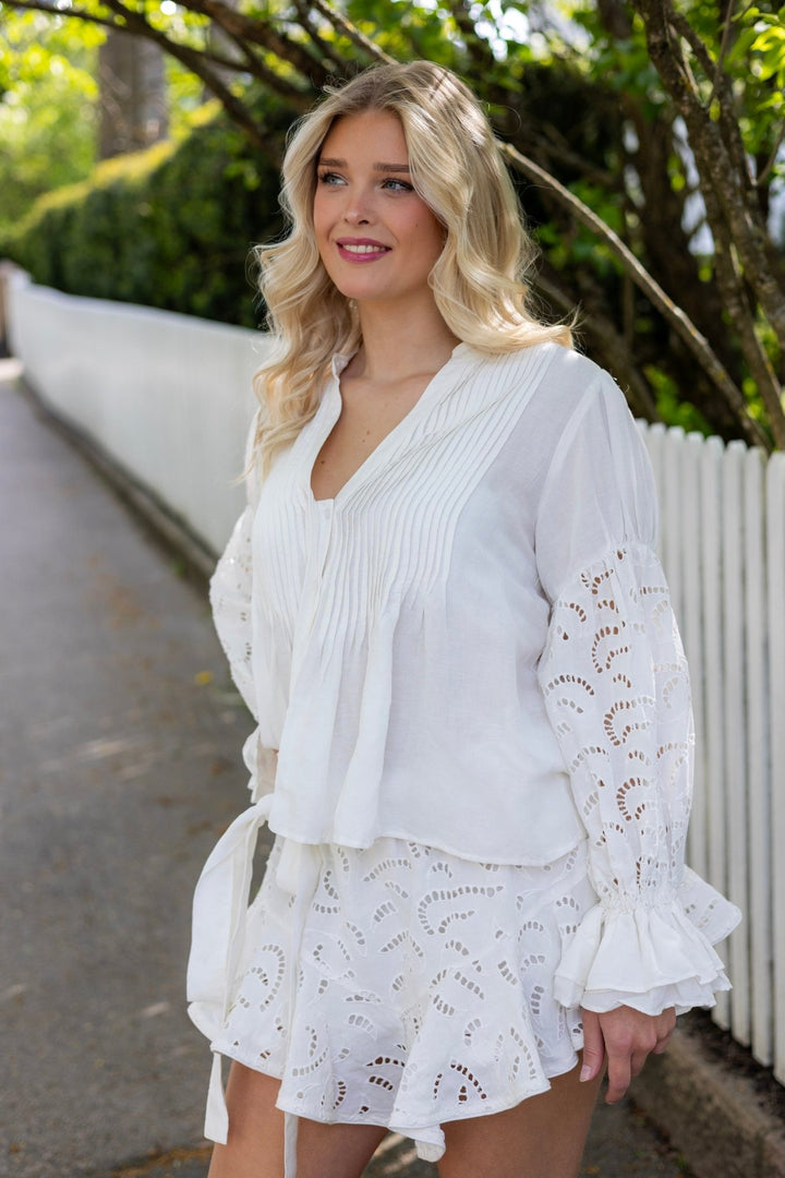 Coco Skirt Shorts Offwhite | Shorts | Smuk - Dameklær på nett