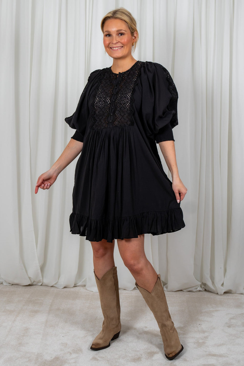 Cotton Slub Shift Dress Black | Kjoler | Smuk - Dameklær på nett