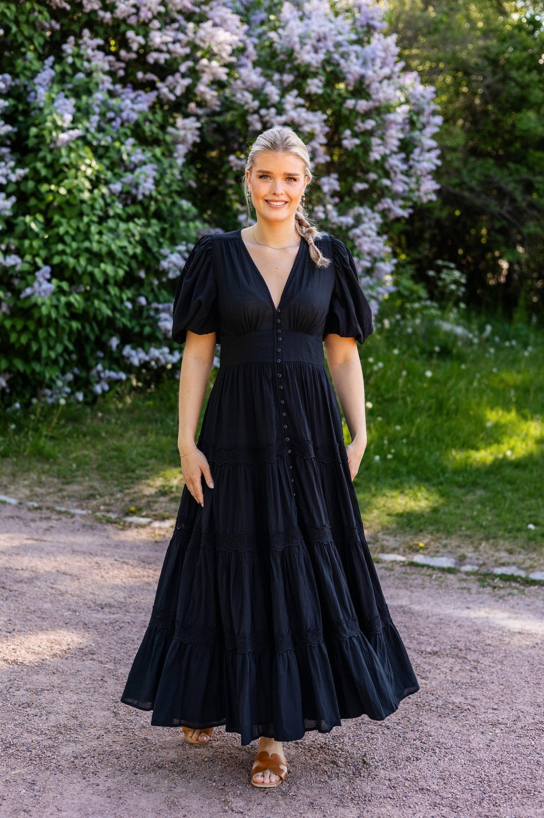 Cotton Slub Tiered Dress Black | Kjoler | Smuk - Dameklær på nett