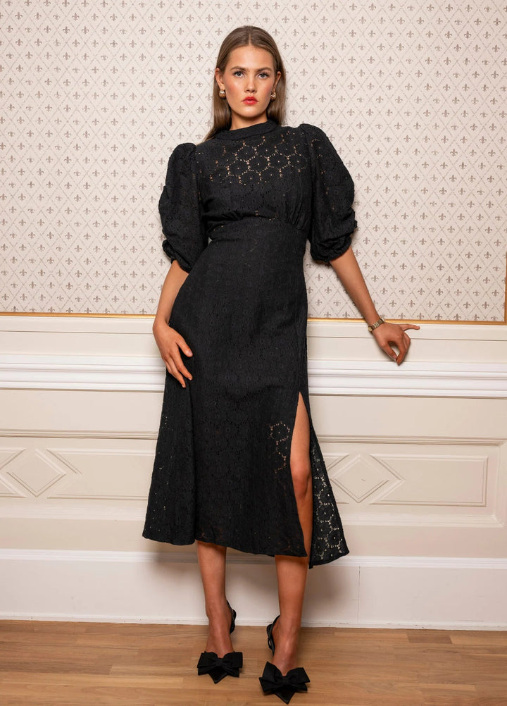 Dakota Dress Black Lace | Kjoler | Smuk - Dameklær på nett