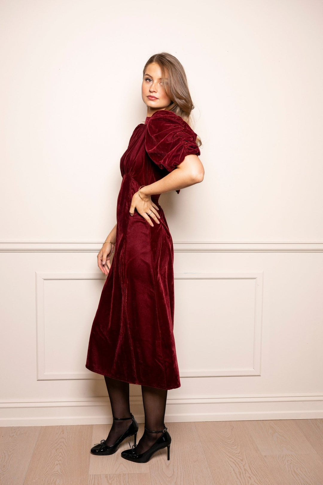Dakota Dress Velvet Bordeaux | Kjoler | Smuk - Dameklær på nett