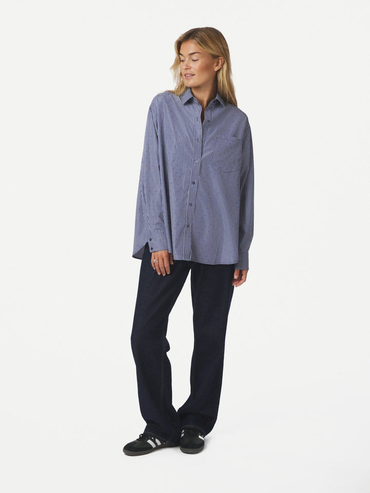 Dalma B Stripe Stone Shirt Midnight Blue | Skjorter og bluser | Smuk - Dameklær på nett