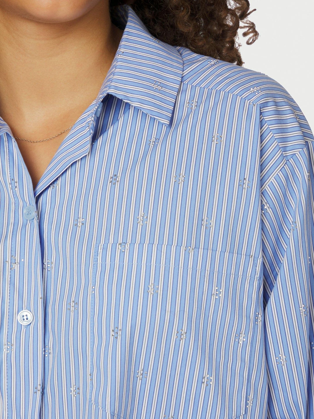 Dalma Decoration Shirt Light Blue | Skjorter og bluser | Smuk