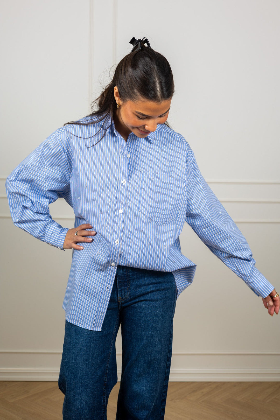 Dalma Decoration Shirt Light Blue | Skjorter og bluser | Smuk