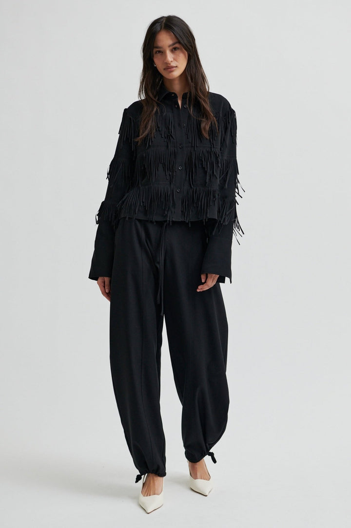 Dancing Cropped Shirt Black | Skjorter og bluser | Smuk - Dameklær på nett