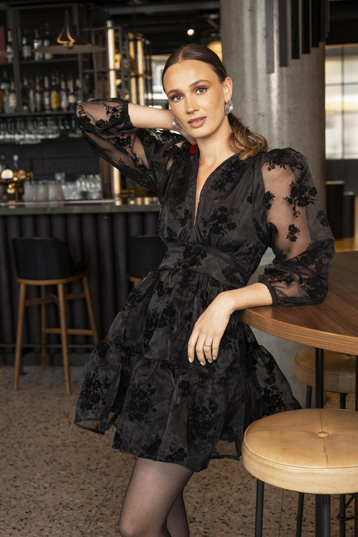 Noor Dress Shiny Black