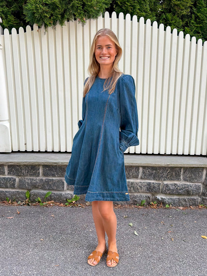 Denim Fitted Dress French Blue | Kjoler | Smuk