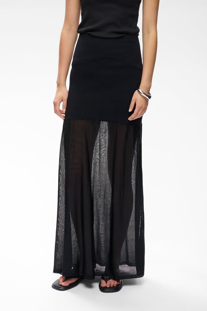 Dimaiw Skirt Black | Skjørt | Smuk