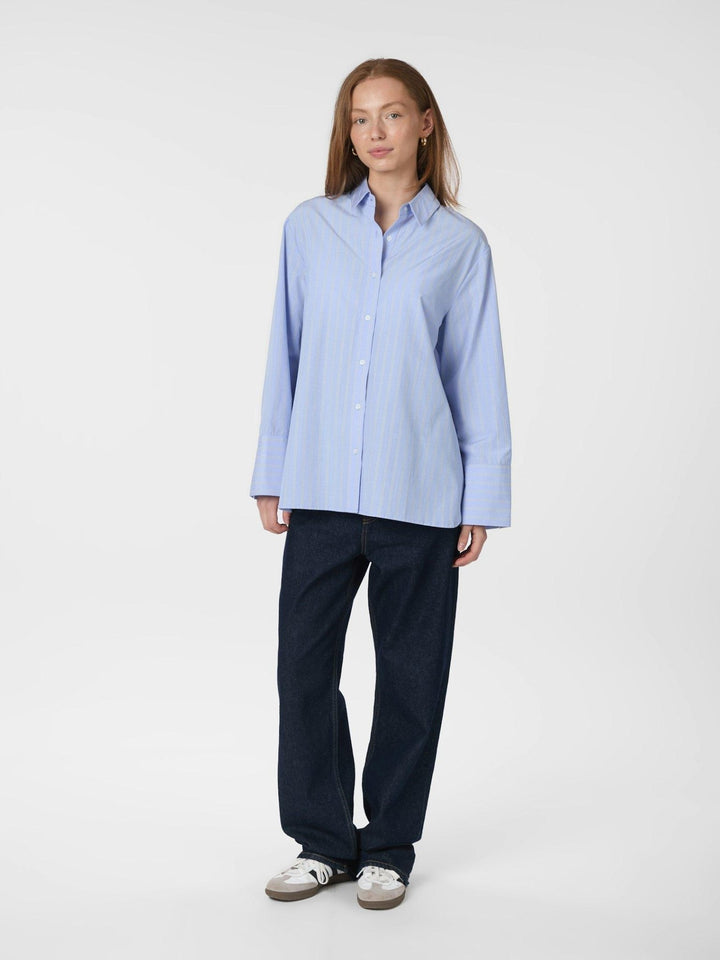 Dita Twin Stripe Shirt Light Blue | Skjorter og bluser | Smuk - Dameklær på nett