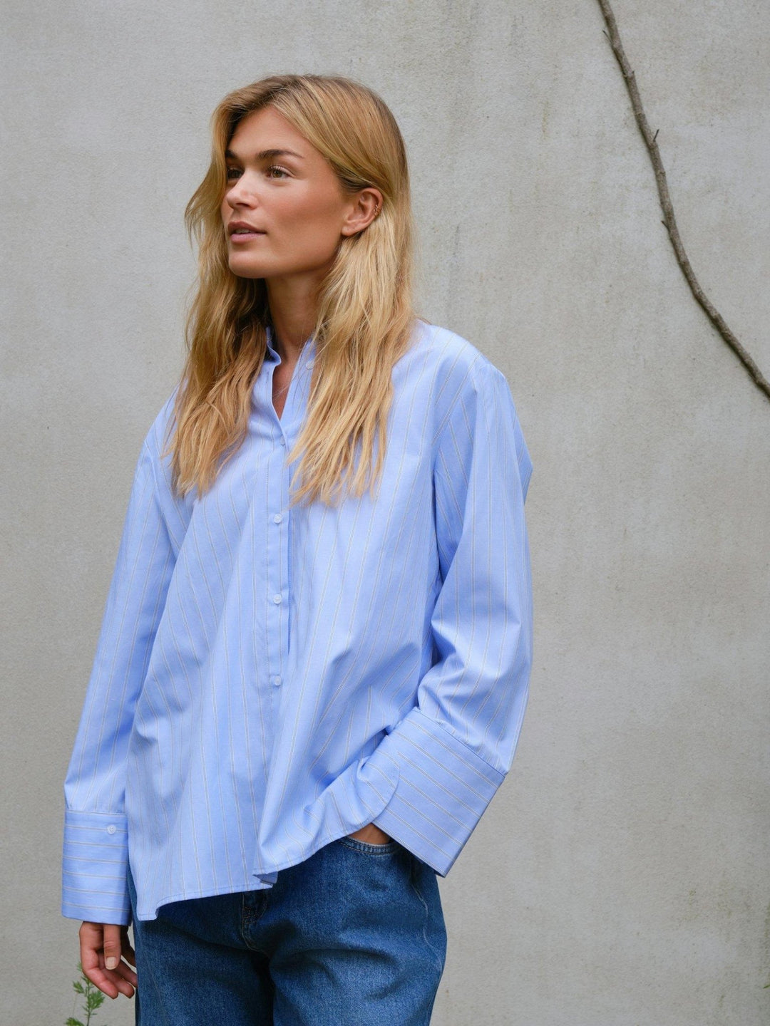 Dita Twin Stripe Shirt Light Blue | Skjorter og bluser | Smuk - Dameklær på nett