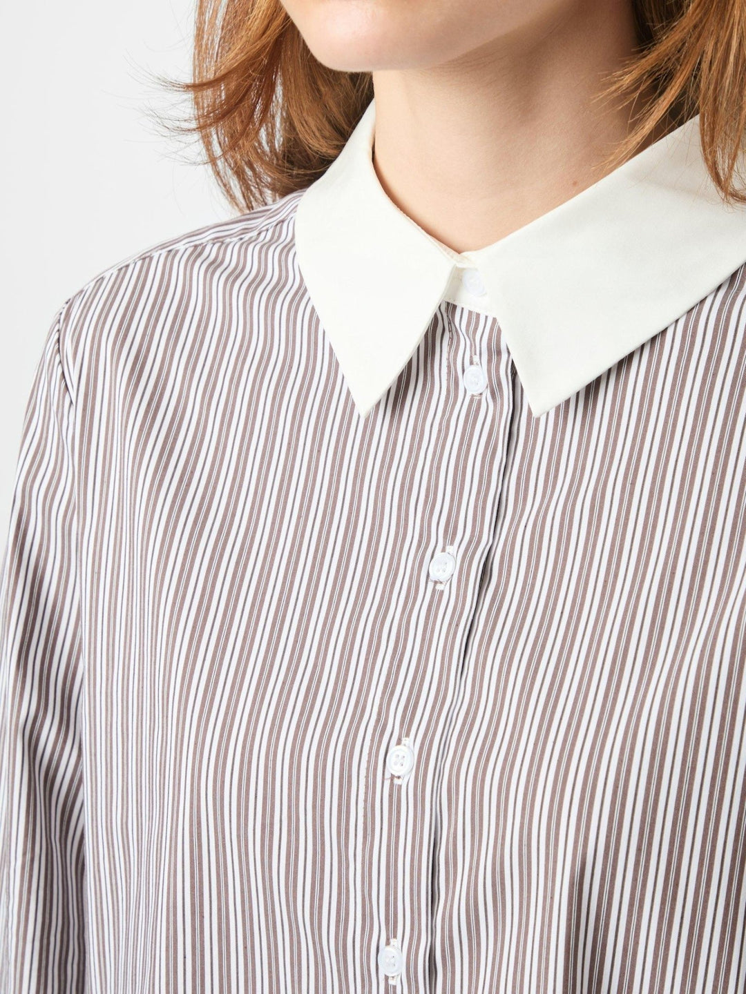 Dranila Stripe Shirt Brown | Skjorter og bluser | Smuk - Dameklær på nett