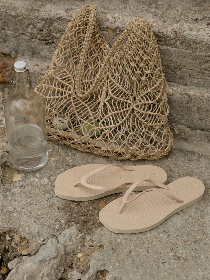 Tapered Flip Flop Eggnog