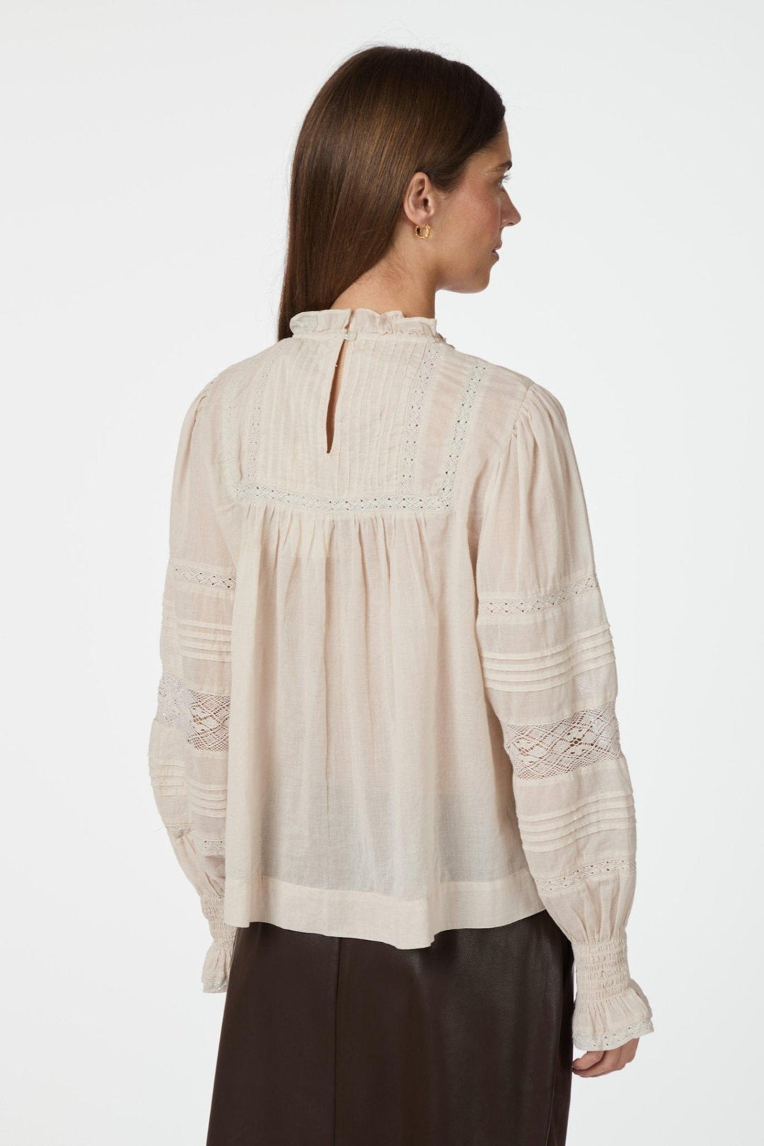 Ebba S Voile Blouse Ivory | Skjorter og bluser | Smuk - Dameklær på nett