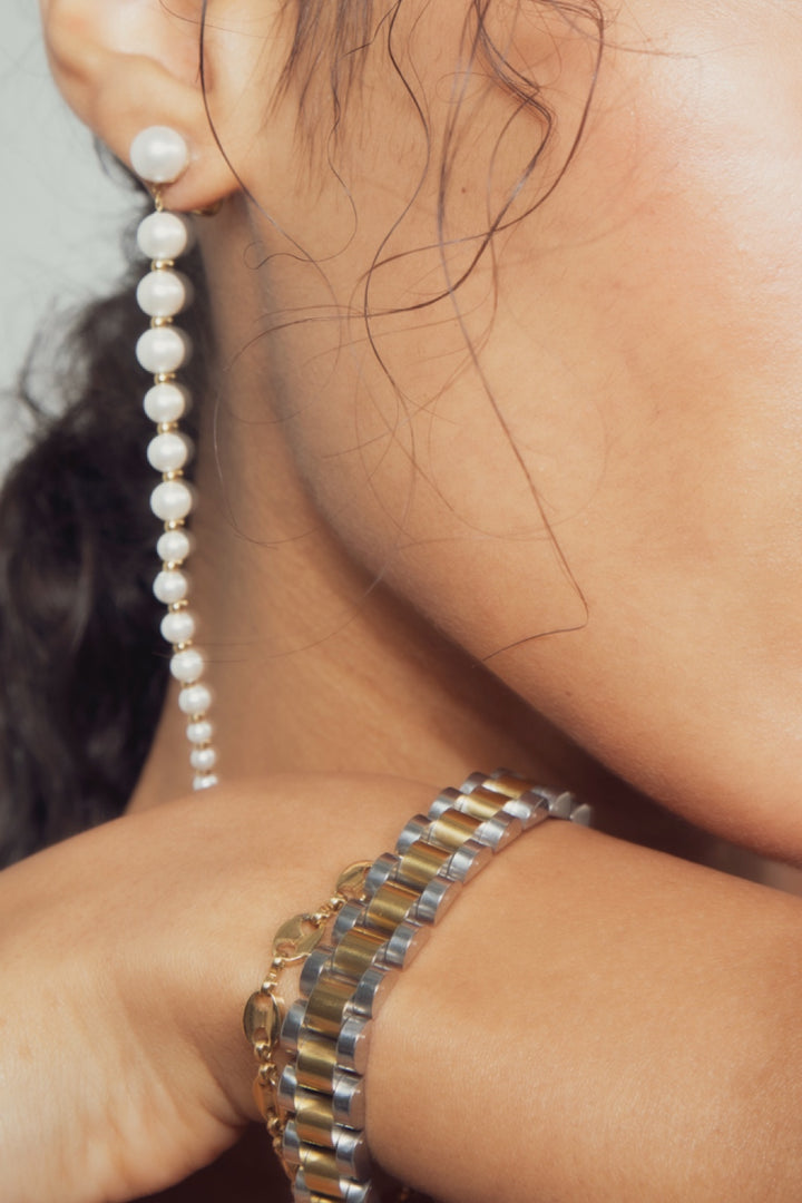 The Long Pearl Earrings Cream