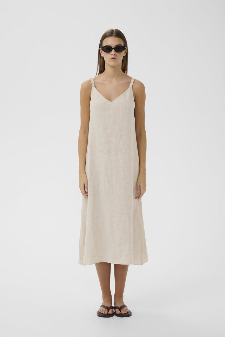 Elinoriw Strap Dress Ecru | Kjoler | Smuk