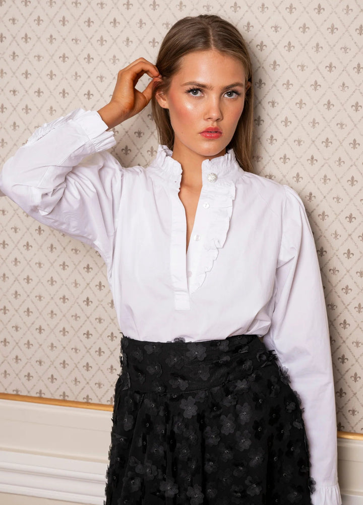 Ella Blouse Sugar White Poplin | Skjorter og bluser | Smuk - Dameklær på nett