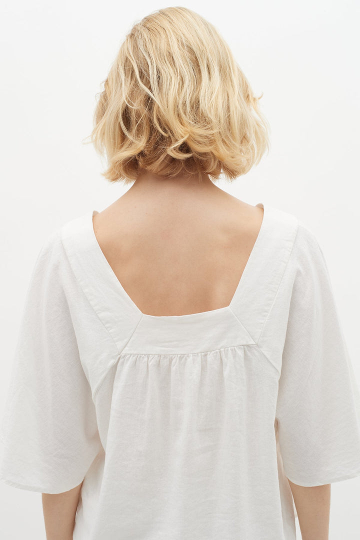 Ellieiw Top Pure White | Skjorter og bluser | Smuk - Dameklær på nett