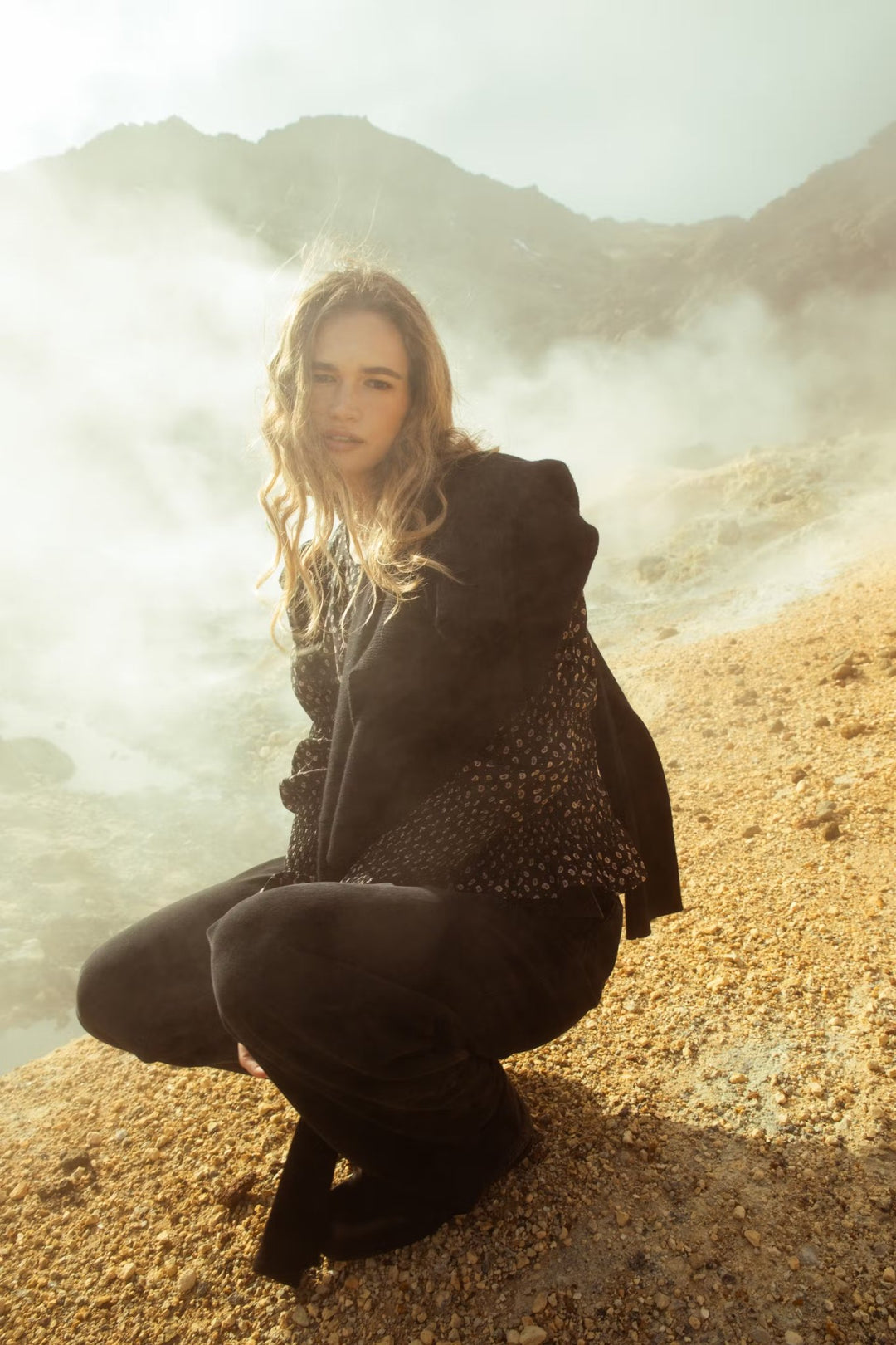 Elsa Top Taupe Flower Print | Topper | Smuk - Dameklær på nett