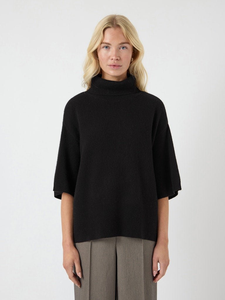 Emila 2/4 Wool Knit Pullover Black | Genser | Smuk - Dameklær på nett