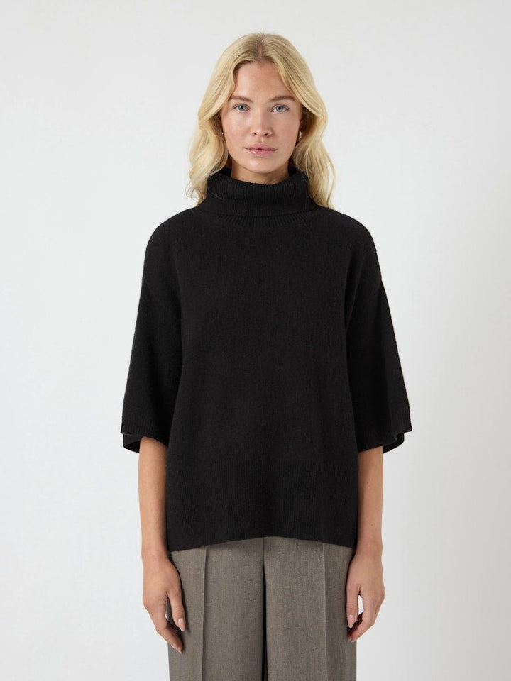 Emila 2/4 Wool Knit Pullover Black | Genser | Smuk - Dameklær på nett