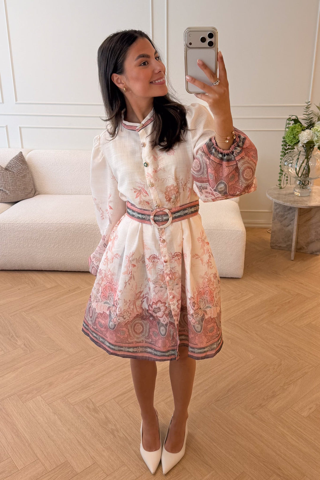 Emma Dress Beige | Kjoler | Smuk