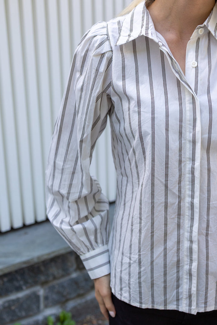Erika Shirt Vanilla Ice | Skjorter og bluser | Smuk
