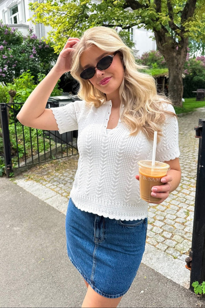 Esmeralda Pullover White | Genser | Smuk - Dameklær på nett