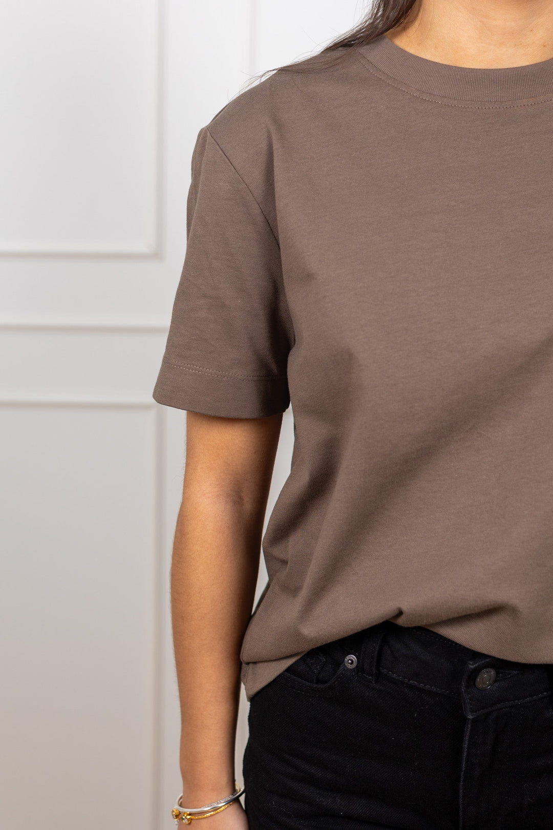 Essential SS Boxy Tee Chocolate Chip | Topper | Smuk
