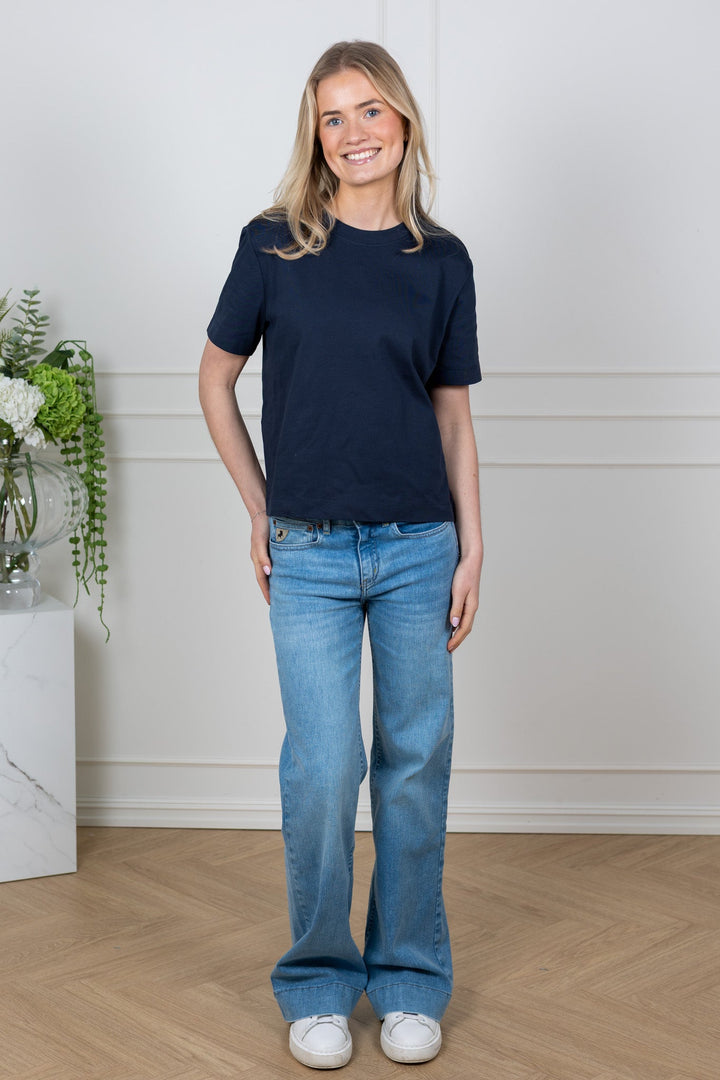 Essential Ss Boxy Tee Dark Sapphire | Topper | Smuk