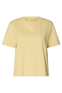 Essential Ss Boxy Tee Italian Straw