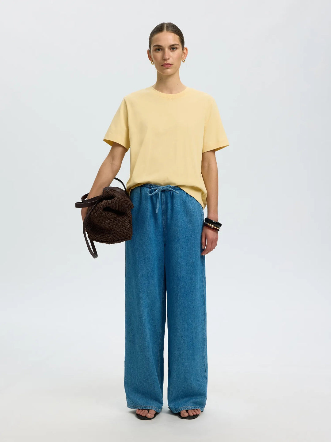 Essential Ss Boxy Tee Italian Straw | Topper | Smuk