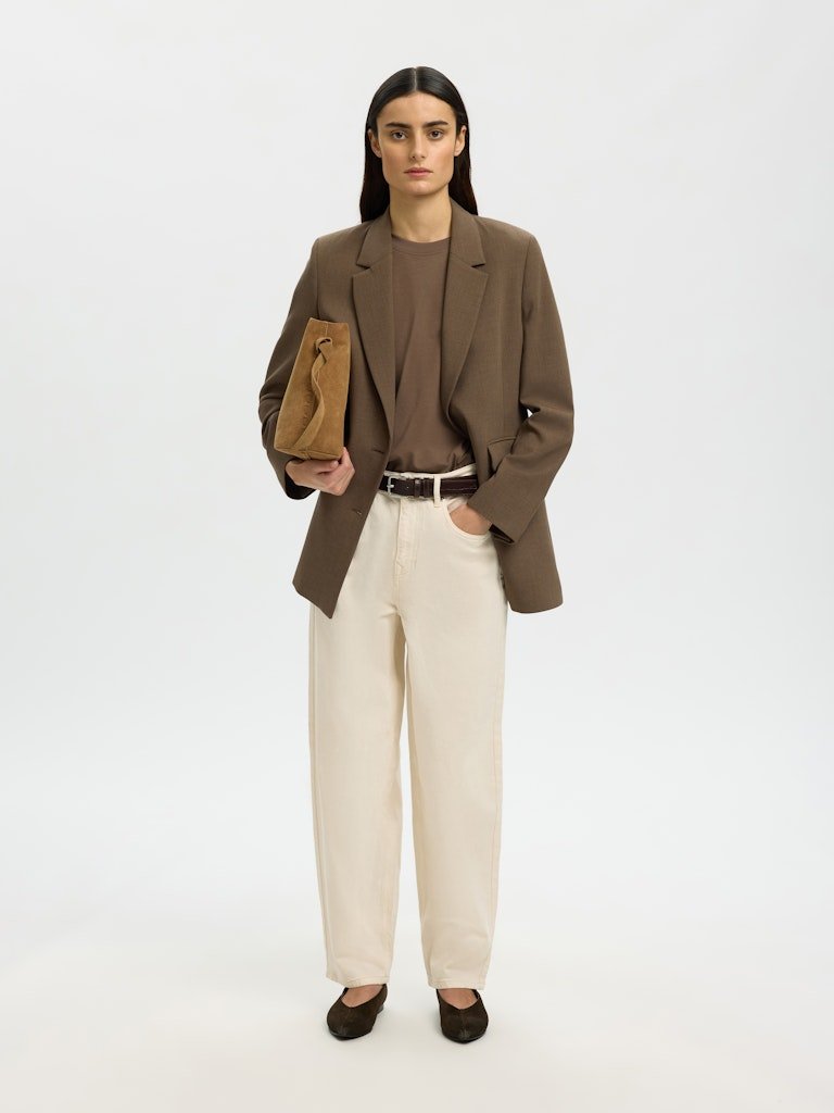 Essential Ssoxy Tee Chocolate Chip | Topper | Smuk