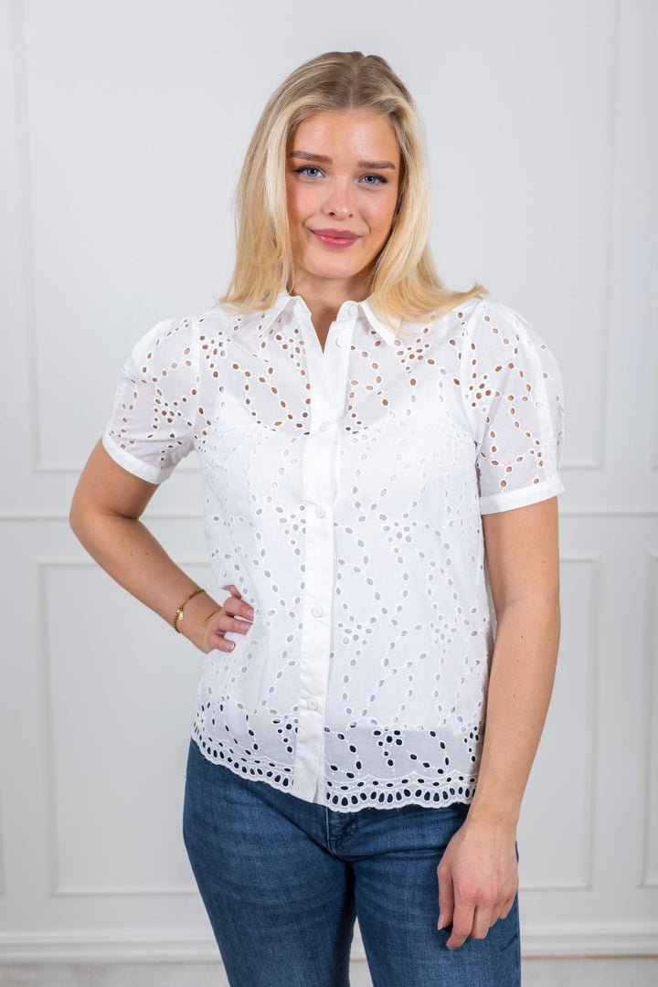 Faithiw Shirt Pure White | Skjorter og bluser | Smuk - Dameklær på nett