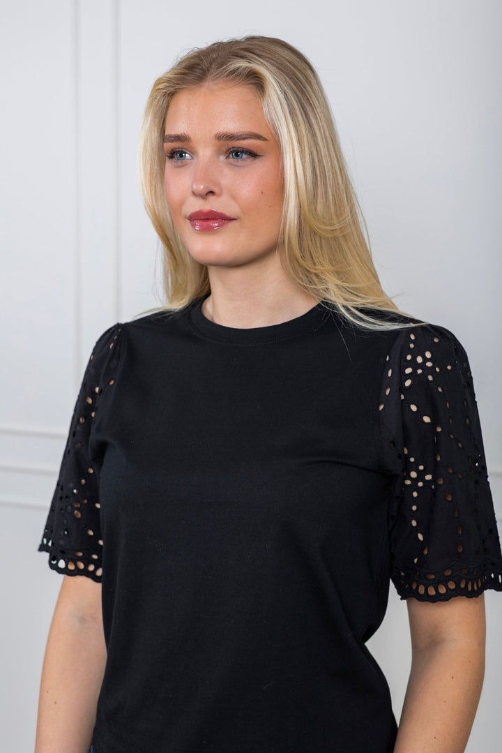 Faithiw Top Black | Skjorter og bluser | Smuk - Dameklær på nett