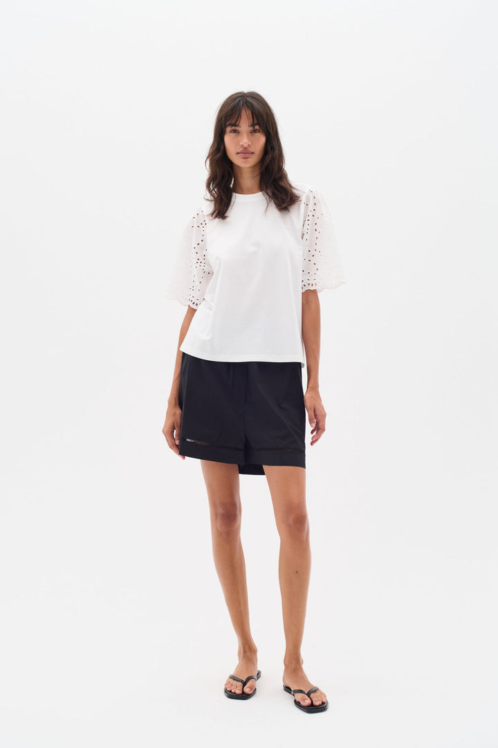 Faithiw Top Pure White | Skjorter og bluser | Smuk - Dameklær på nett