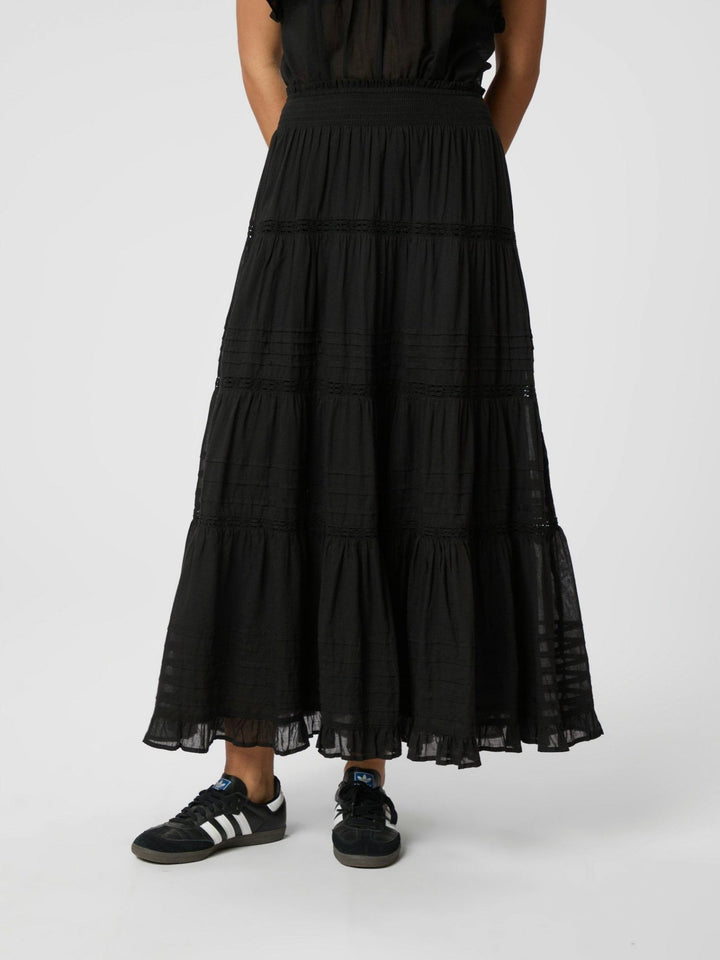 Felicia S Voile Skirt Black | Skjørt | Smuk - Dameklær på nett