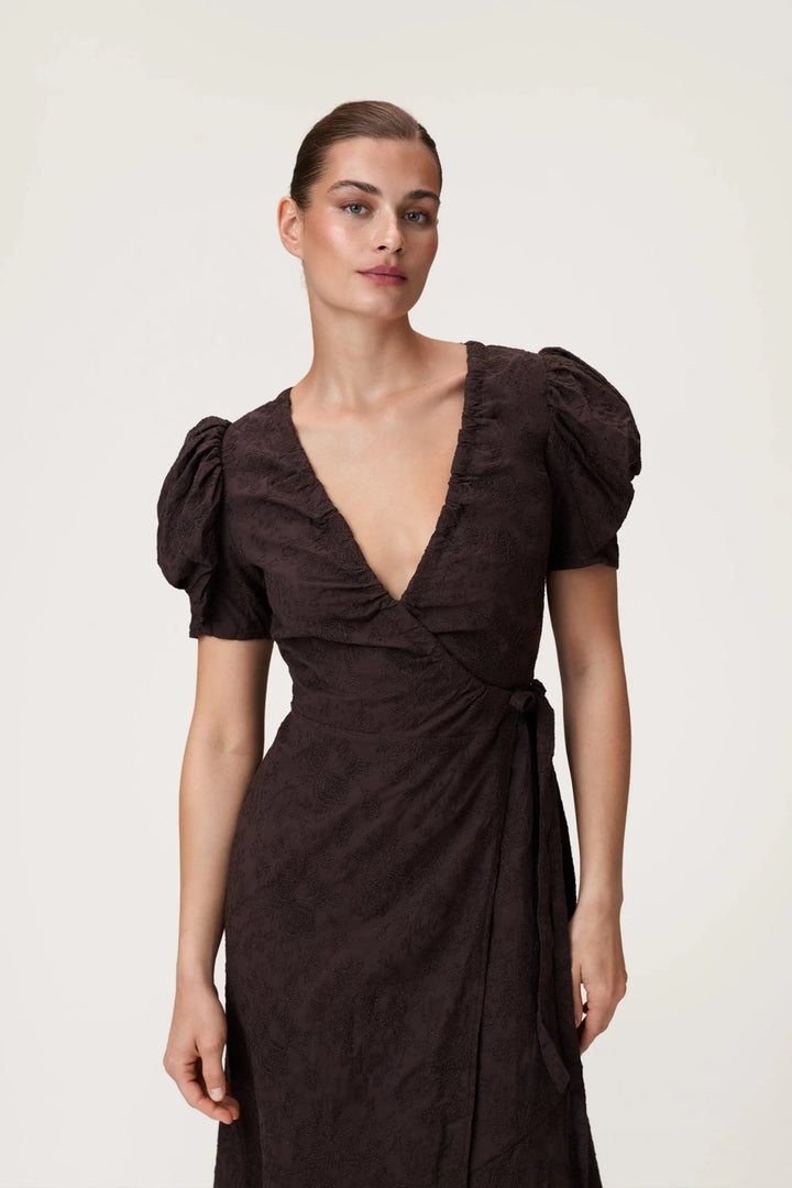 Ferrone Midi Dress Espresso Embroidery | Kjoler | Smuk