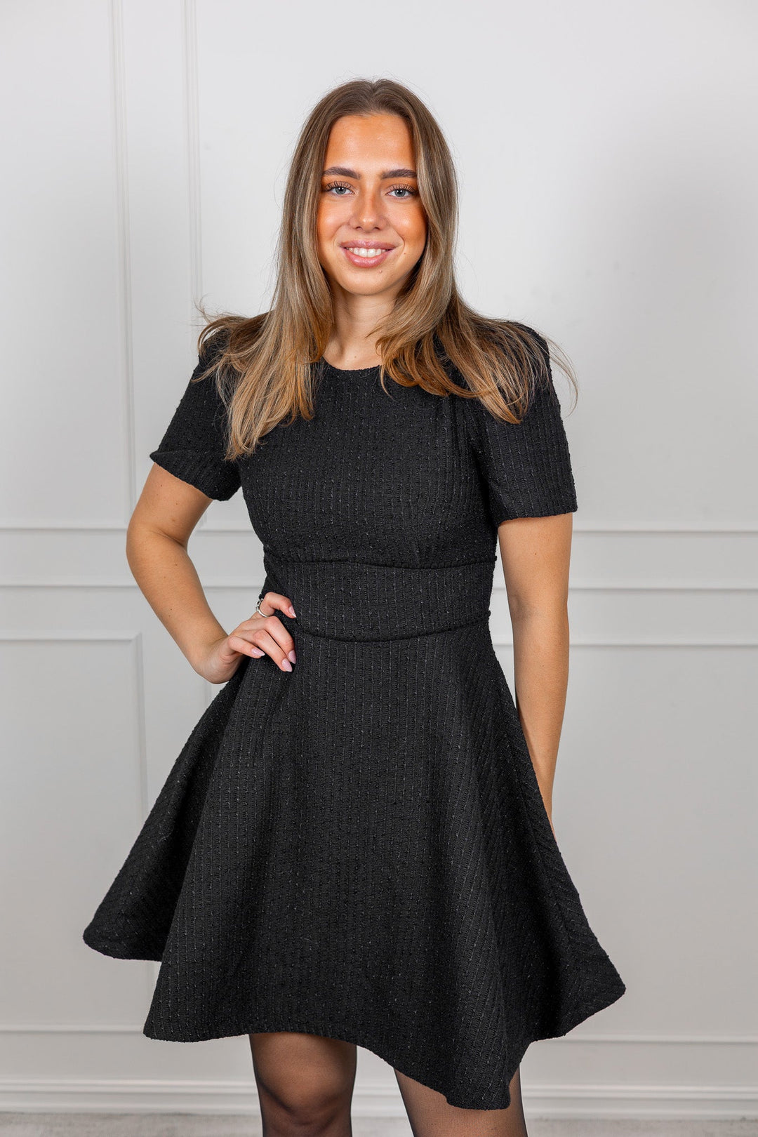 Fiona Mini Dress Black | Kjoler | Smuk - Dameklær på nett