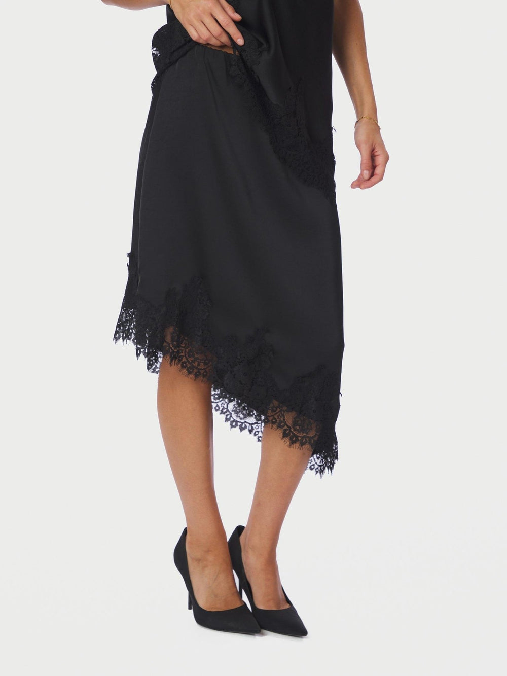 Fiora Lace Skirt Black | Skjørt | Smuk - Dameklær på nett