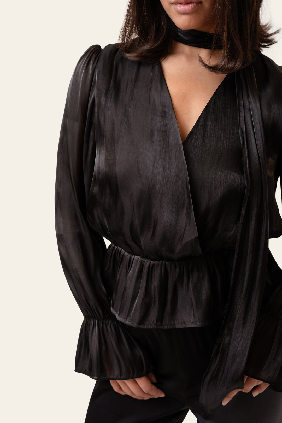 Freya Shirt Black | Skjorter og bluser | Smuk - Dameklær på nett