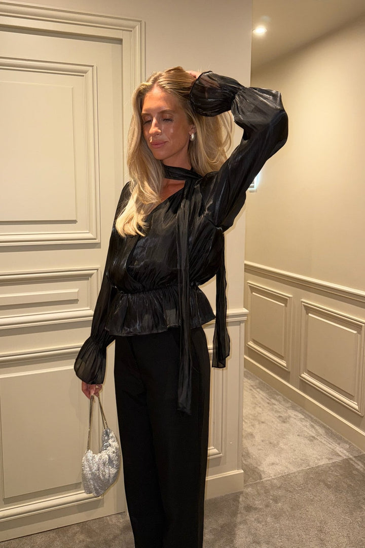 Freya Shirt Black | Skjorter og bluser | Smuk - Dameklær på nett