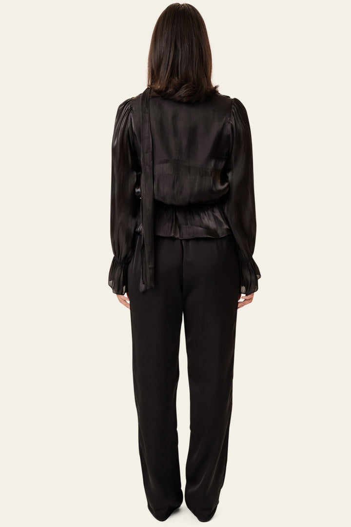 Freya Shirt Black | Skjorter og bluser | Smuk - Dameklær på nett